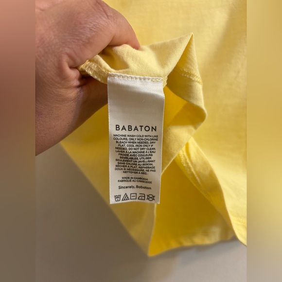 Babaton Yellow Sleeveless T-shirt
Women's Size XL - Picture 5 of 9